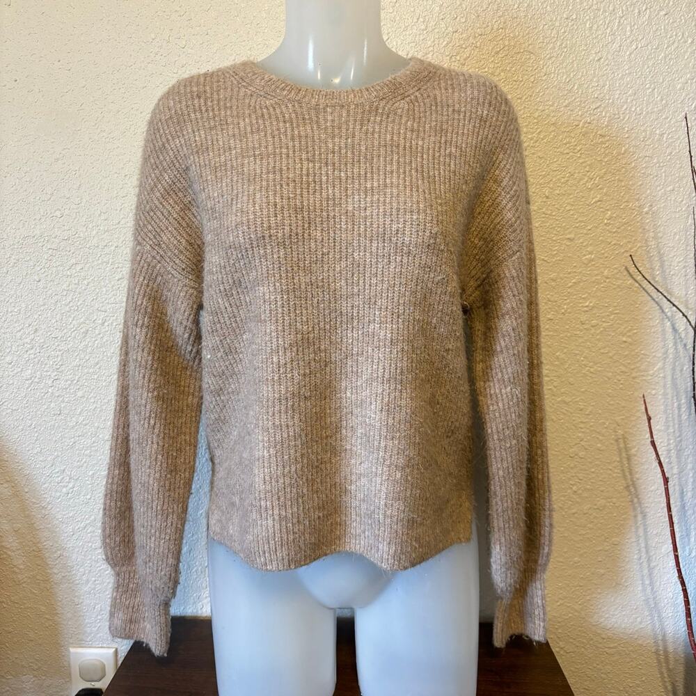 VICI sweater